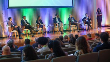 Busca por US$ 1,3 trilhão até a COP30 mobiliza CNI e instituições financeiras em encontro no RJ