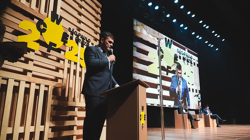Chamado à cooperação marca abertura do Fórum Mundial de Economia Circular 2025