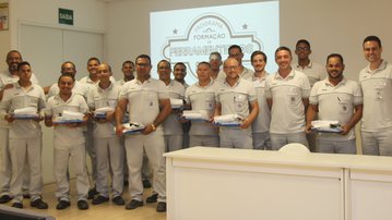 Jeep e SENAI qualificam profissionais para fábrica em Pernambuco
