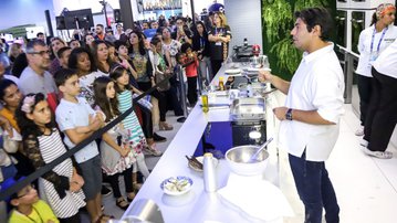 Para Felipe Bronze, criatividade, especialização e tecnologia são fundamentais para a gastronomia moderna