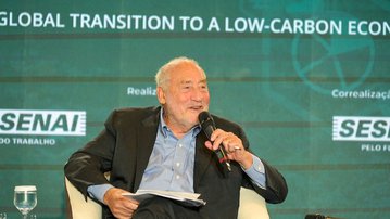 Leia mais "Transição verde e bem-estar econômico são complementares", diz prêmio Nobel de Economia