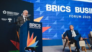 BRICS tem papel estratégico e é preciso aproximar setores produtivos, afirma Lula, na abertura do Fórum Empresarial do BRICS