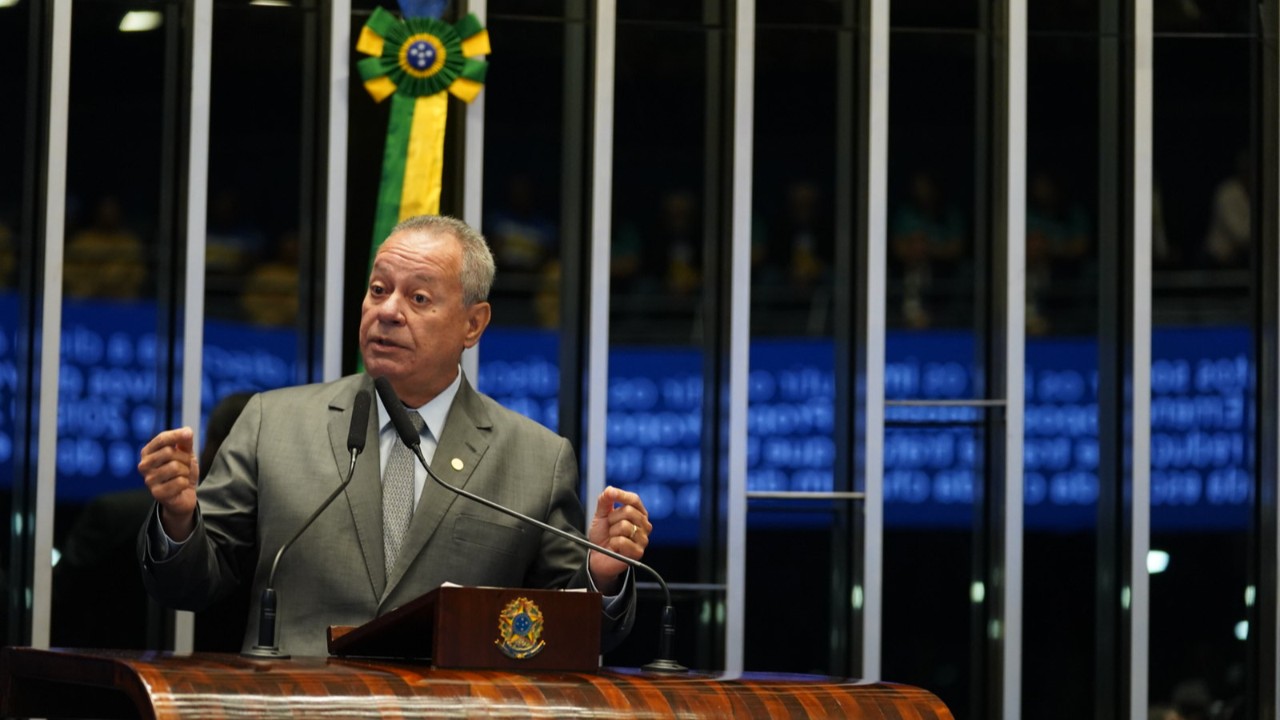 "Redução da jornada de trabalho tem que ser uma conquista para todos os brasileiros", diz presidente da CNI