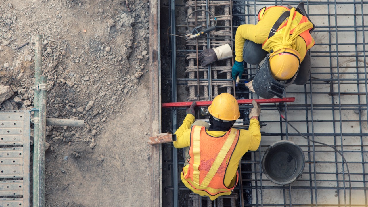 Construção registra melhor nível de atividade e de emprego no quadrimestre desde 2012