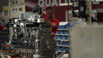 Alta carga tributária lidera ranking de  problemas elencados por empresários