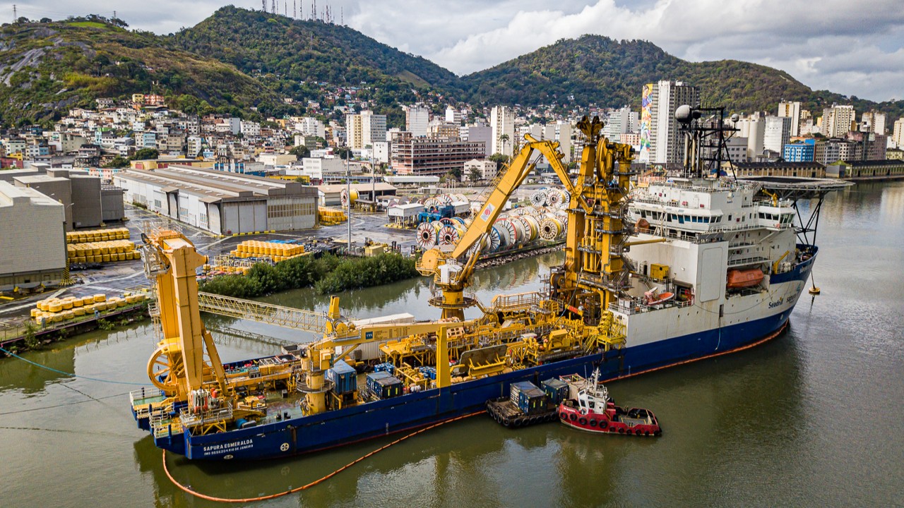 Imagem de destaque da notícia: Indústria brasileira tem nova queda no ranking mundial de produção e exportação