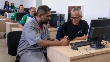 SESI celebra 10 anos da Nova EJA com seminário internacional sobre educação de jovens e adultos