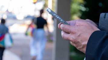 SESI e SENAI lançam cartilhas para conscientizar sobre os riscos das Bets