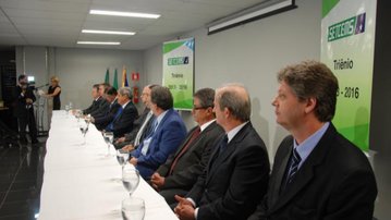 Leia mais Fiems participa da posse do Setcems e destaca parceria com o setor