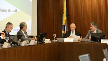 Presidente da CNI defende ampliação de medidas do Plano Brasil Maior