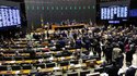 CNI: aprovada pela Câmara, PEC que reduz jornada é “inadequada e inoportuna”