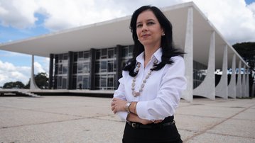 Grace Mendonça assume presidência do Conselho Jurídico da CNI