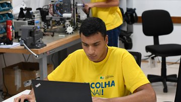 Fazer a diferença é o lema de Cristiano, um dos representantes do Brasil em Robótica Móvel na WorldSkills 2019