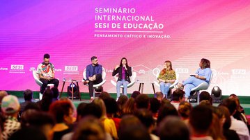 Seminário internacional reúne especialistas para debater políticas e inovações na educação