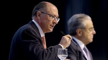 Se eleito, Geraldo Alckmin diz que fará reformas no primeiro semestre de mandato