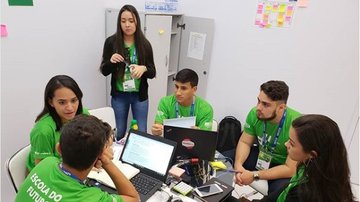 Equipe das Escolas SESI e SENAI Amapá participam de desafio de Inovação na Olimpíada do Conhecimento