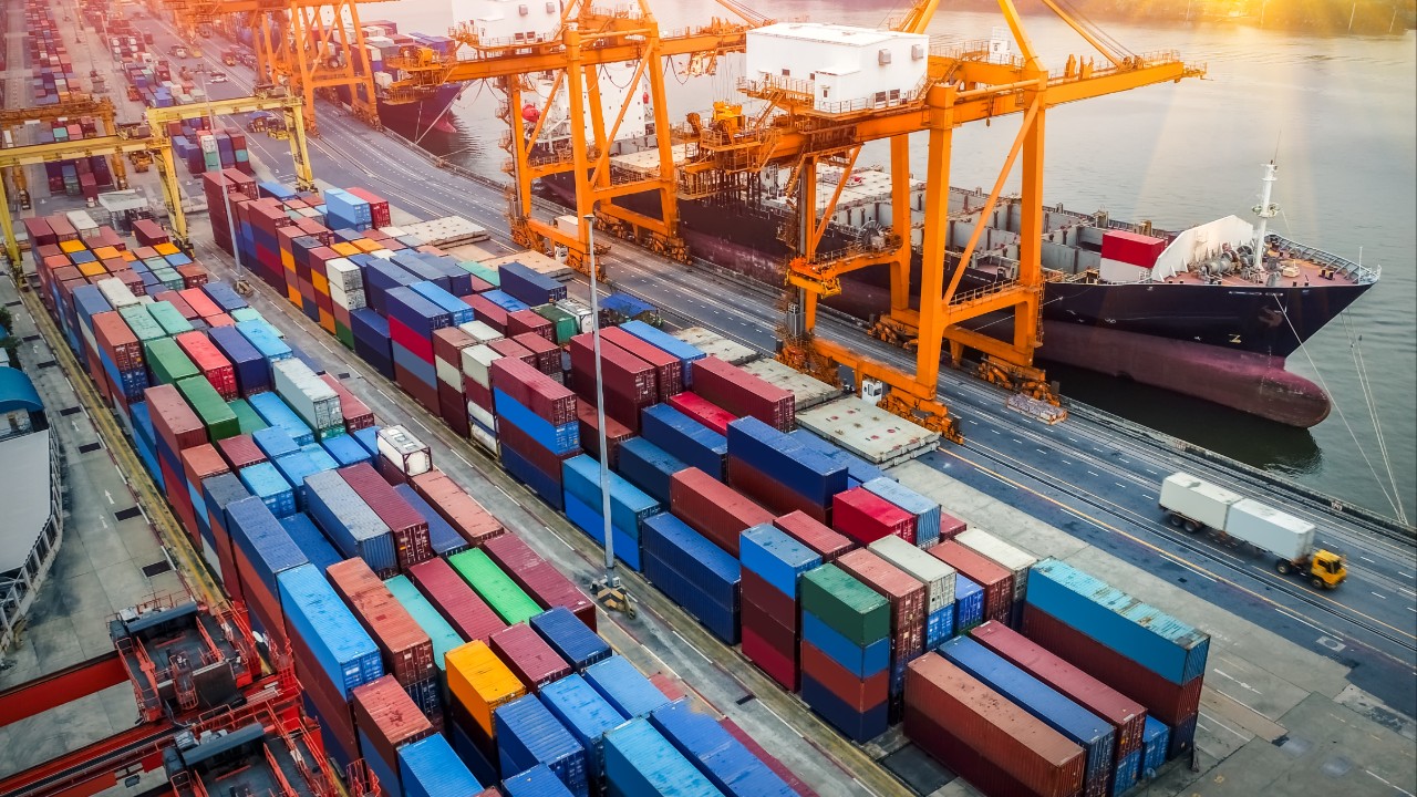 Concentração na navegação de contêineres prejudica exportações da indústria