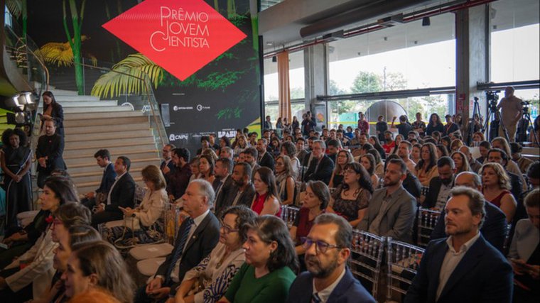 SESI Lab recebe 31ª edição do Prêmio Jovem Cientista