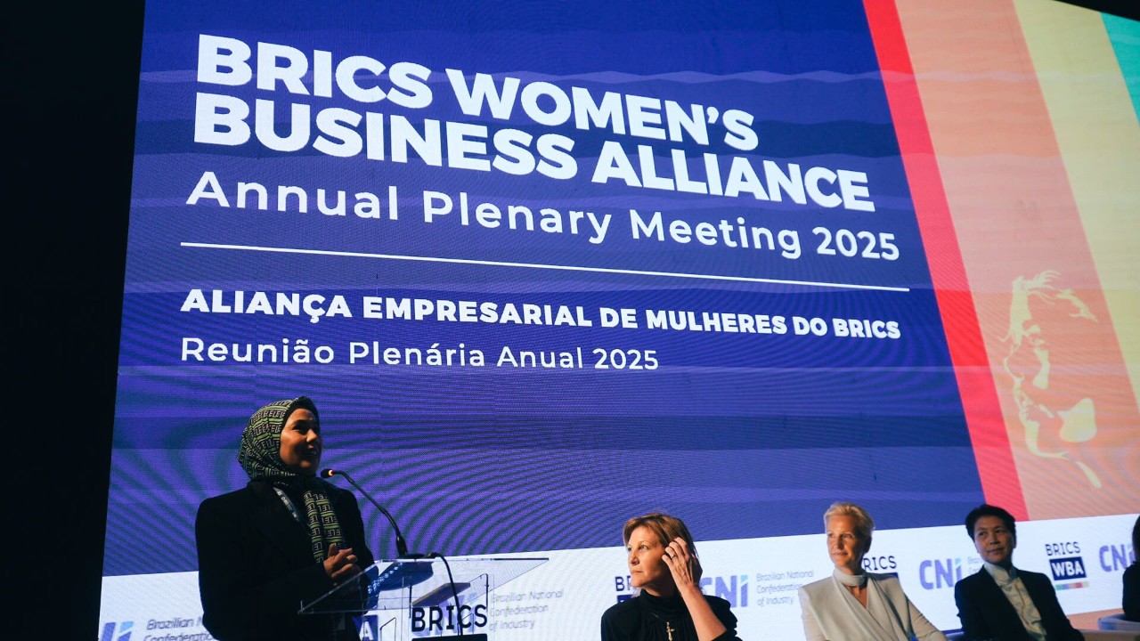 BRICS: Relatório destaca avanços e desafios na inclusão de mulheres na ciência, inovação e economia