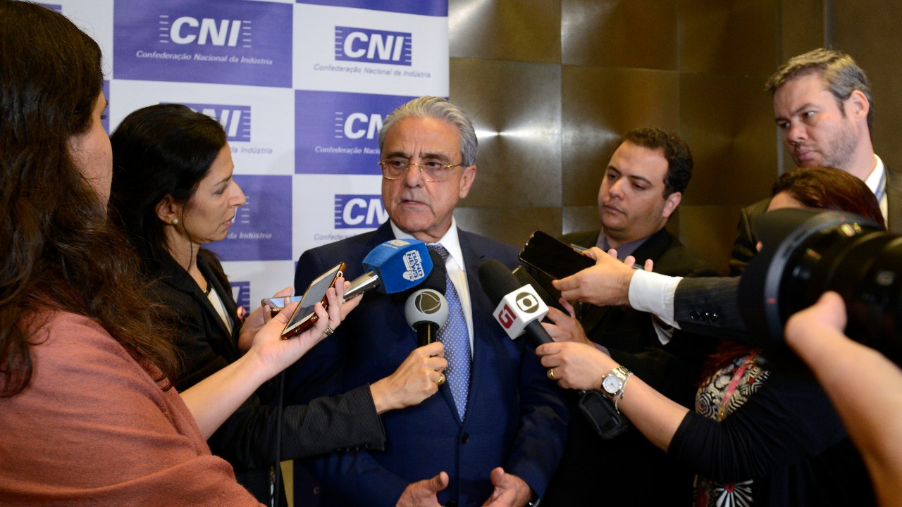 Empresários seguem à espera de um sinal do novo governo