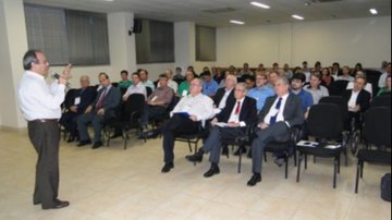 Em Criciúma, FIESC debate negociação coletiva com sindicatos