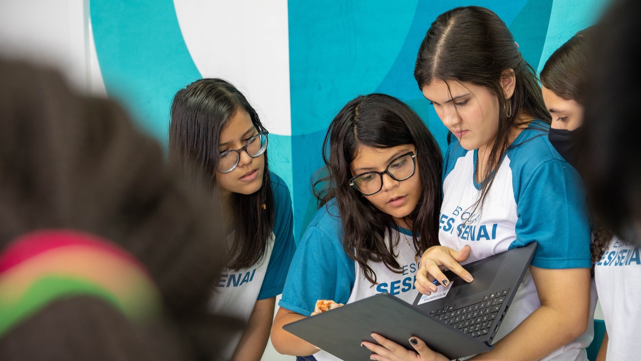 É preciso aperfeiçoar o Novo Ensino Médio