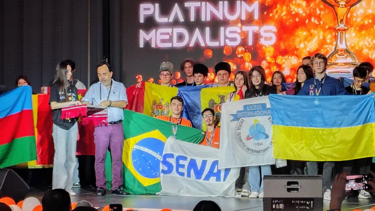 Projeto do SENAI-RS conquista prêmio internacional e escolas do SESI-RJ levam IA para sala de aula Projeto do SENAI-RS conquista prêmio internacional e escolas do SESI-RJ levam IA para sala de aula