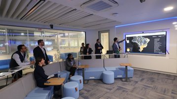 SENAI-SC e MIT iniciam projeto para criação de cluster aeroespacial
