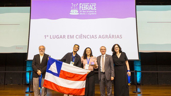 Formado no SESI, jovem baiano conquista vaga para feira científica nos EUA