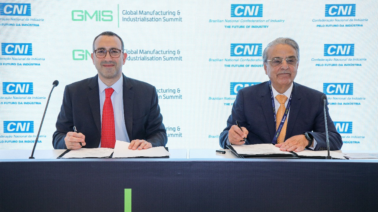CNI firma acordo de cooperação com a Global  Manufacturing & Industrialisation Summit