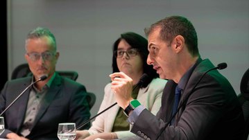 Leia mais SESI e CNI debatem alterações na NR 01 com Ministério do Trabalho