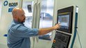 SENAI e Weg lançam sistema que reduz ociosidade de equipamentos de alta precisão