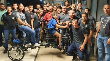 Alunos do SENAI criam bicicleta adaptada para pessoas com deficiência