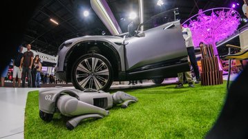 Leia mais Design arrojado, híbrido flex e IA: Salão do Automóvel revela futuro do setor automotivo