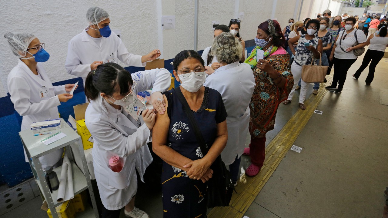 Imagem de destaque da notícia: Saúde, educação e emprego são prioridade dos brasileiros para o próximo presidente
