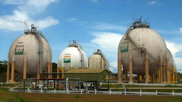 Petrobras e SENAI iniciam formação de 830 jovens aprendizes em áreas do futuro