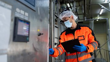 Leia mais Pessimismo atinge 26 setores industriais em julho, revela CNI