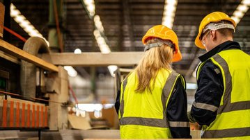 CNI mantém projeção de crescimento do PIB em 2,3%, mas diminui alta da indústria para 1,6%