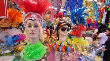Leia mais Quando o bloco sai, a indústria trabalha: os números por trás do Carnaval (#189)