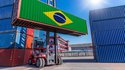 Brasil reforma sistema de apoio à exportação e crédito cresce 10 vezes