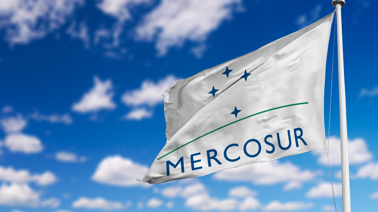 Imagem de destaque da notícia: 30 anos de Mercosul: bloco trouxe benefícios econômicos, mas precisa avançar mais