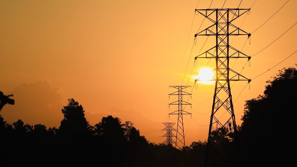 Energia cara: quem vai pagar essa conta?