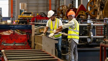 ICEI cai em agosto e empresários já estão há oito meses sem confiança, afirma CNI