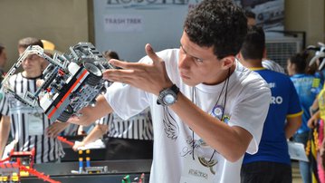 Goiânia recebe etapa regional do Torneio SESI de Robótica