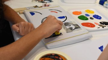 No aniversário de Brasília, SESI Lab celebra legado de Athos Bulcão