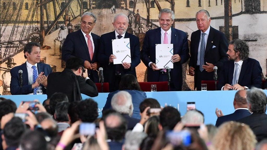 Brasil e Argentina devem aprofundar relações bilaterais, diz presidente da CNI