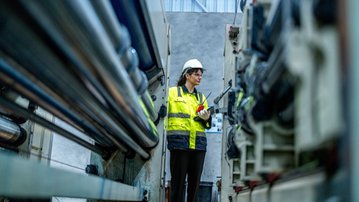 Leia mais Faturamento industrial cresce em abril, mas horas trabalhadas e emprego recuam, aponta CNI
