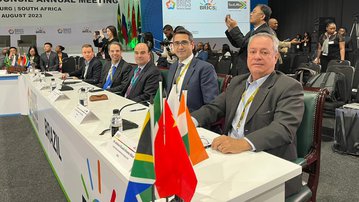 Industriais brasileiros buscam fortalecer negócios com os Brics