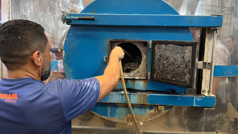 Menos água e mais tecnologia transformam a produção de jeans na Benatêxtil