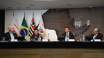 Brasil deve ter estratégia de desenvolvimento e sustentabilidade ambiental, diz presidente da CNI